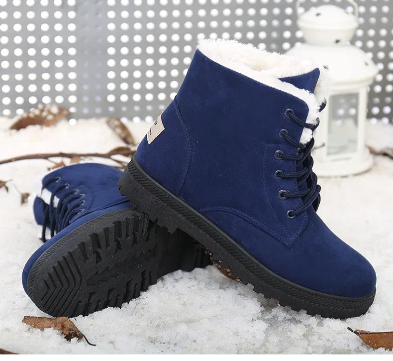 Women's faux-fur-lined lace-up ankle boots with ridged soles
