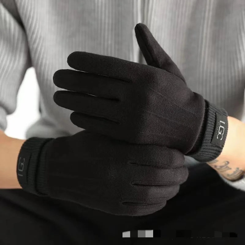 Plush-Lined Cashmere Blend Gloves with Touchscreen Fingertips